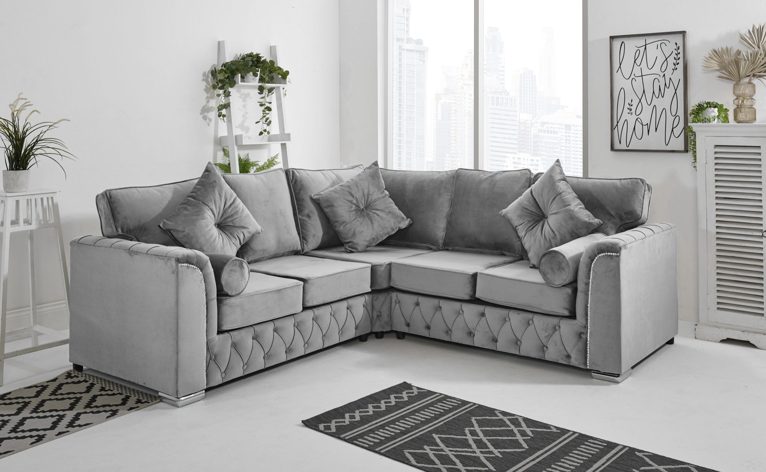 Malibu Corner Fullback - 2c2 + Extra Cushions