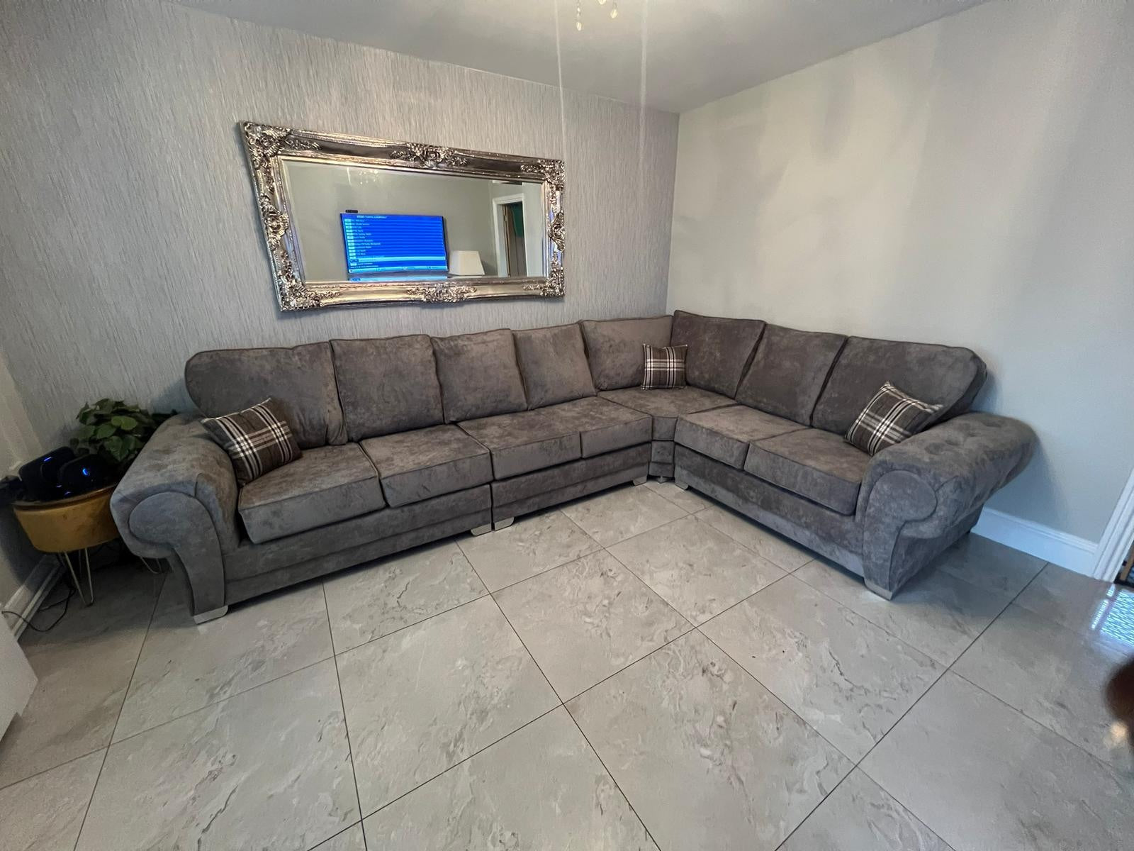 Verona 7 Seater Full Back Corner Sofa